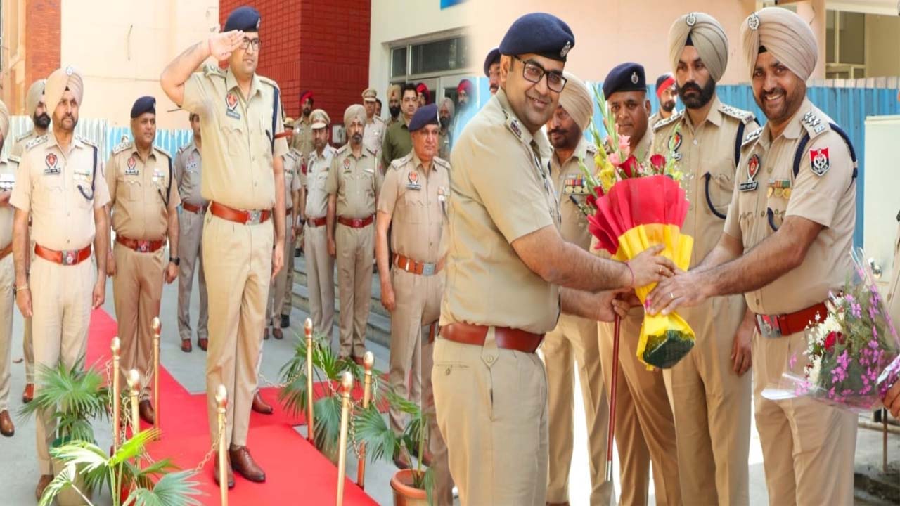 डॉ. अंकुर गुप्ता IPS ने संभाला SSP जालंधर देहात का पदभार, पढ़ें