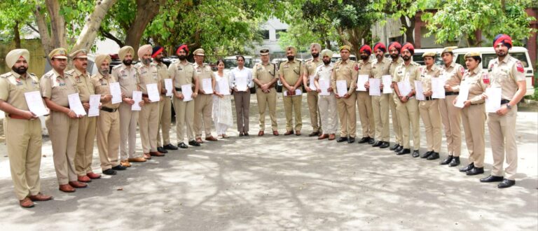 CP स्वपन शर्मा ने अच्छा प्रदर्शन करने वाले 45 कर्मचारियों को किया सम्मानित !