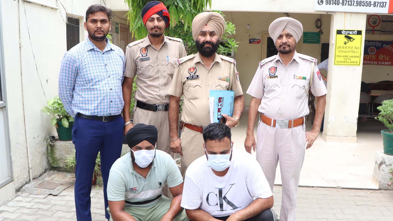 कमिश्नरेट पुलिस का नशे के खिलाफ अभियान जारी, 150 ग्राम हेरोइन के साथ दो गिरफ्तार