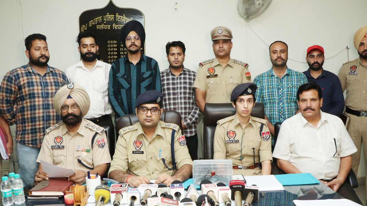 देहात पुलिस को बड़ी सफलता, फिरौती मांगने वाले गिरोह के 3 सदस्यों को किया गिरफ्तार !