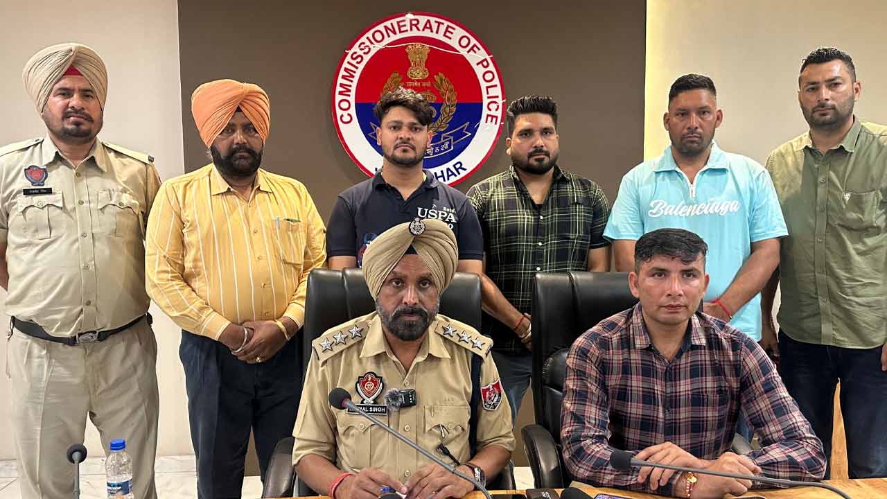 कमिश्नरेट पुलिस को बड़ी सफलता, अंतरराज्यीय ड्रग गिरोह का पर्दाफाश, भारी मात्रा में हेरोइन, अफीम के साथ दो तस्कर गिरफ्तार