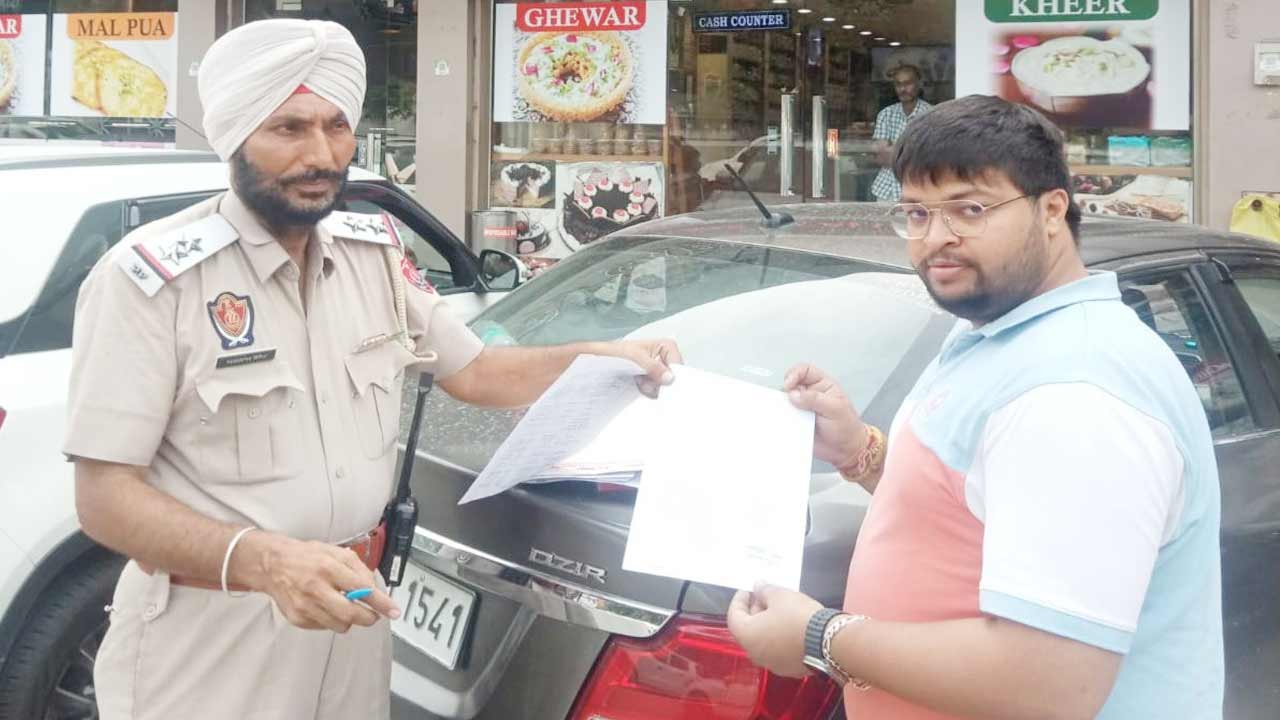 कमिश्नरेट पुलिस ने अवैध सड़क अतिक्रमण के खिलाफ अभियान किया तेज, 37 को नोटिस जारी 