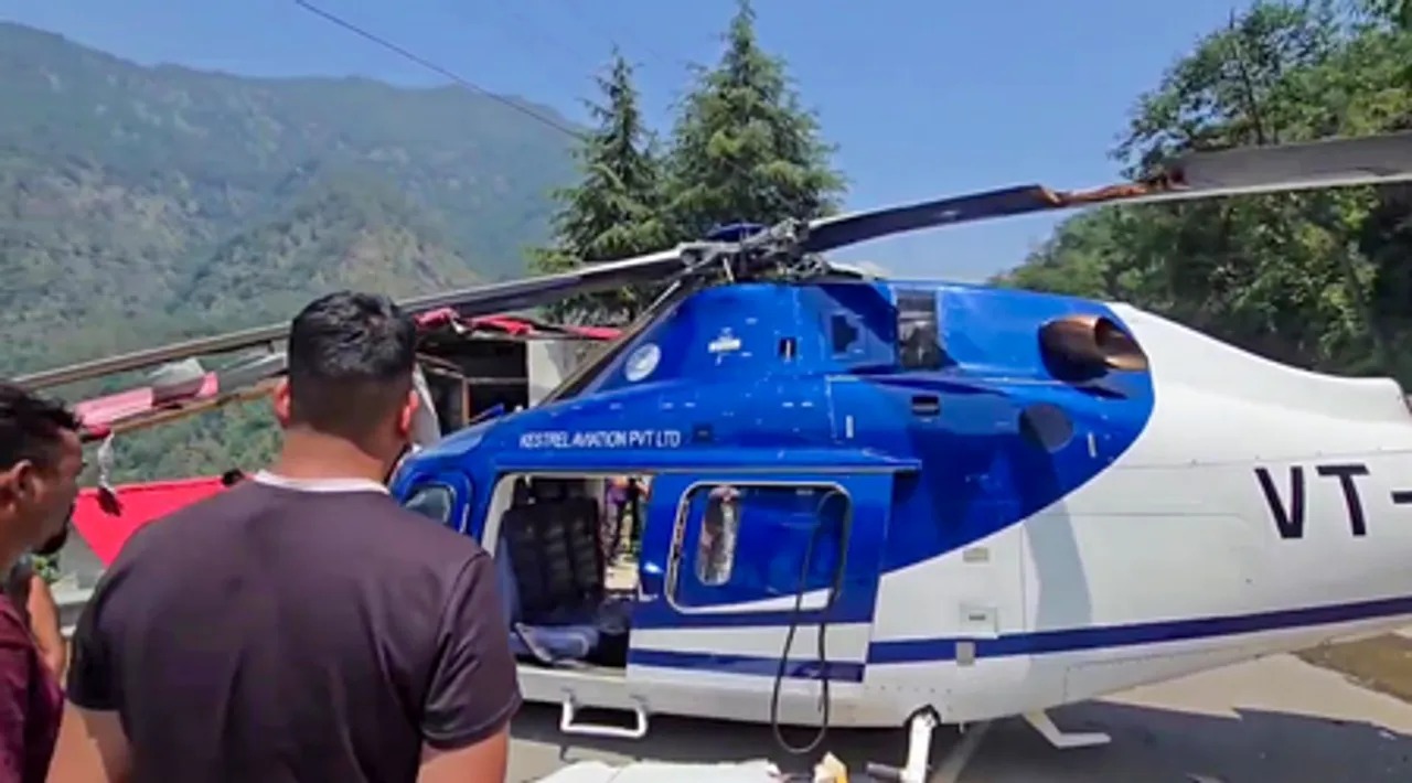 केदारनाथ धाम में हेलीकॉप्टर क्रैश, 5 यात्रियों की मौत, 2 गंभीर घायल