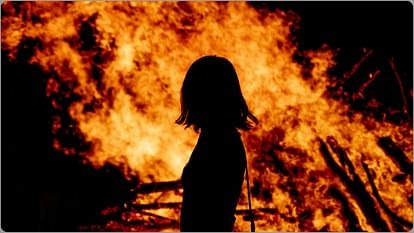 लुधियाना में मोबाइल चार्जर फटने से लगी आग, महिला की दर्दनाक मौत