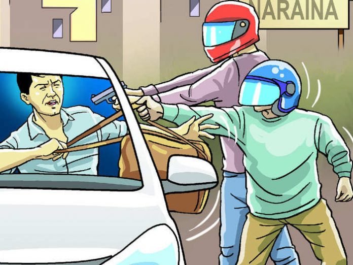 लुधियाना पेट्रोल पंप लूट: पुलिस ने एक लुटेरे को पकड़ा, 1 लाख रुपये बरामद