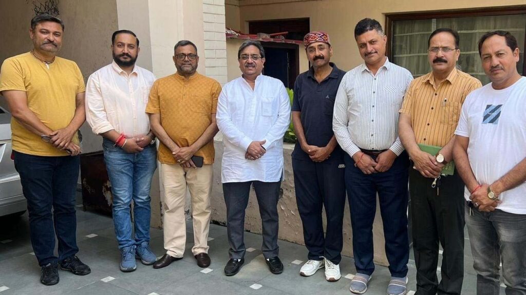 5 मई को हिमाचल परिवार संघ की होने वाली बैठक में भाग लेने के लिए अनुराग ठाकुर आएंगे जालंधर।