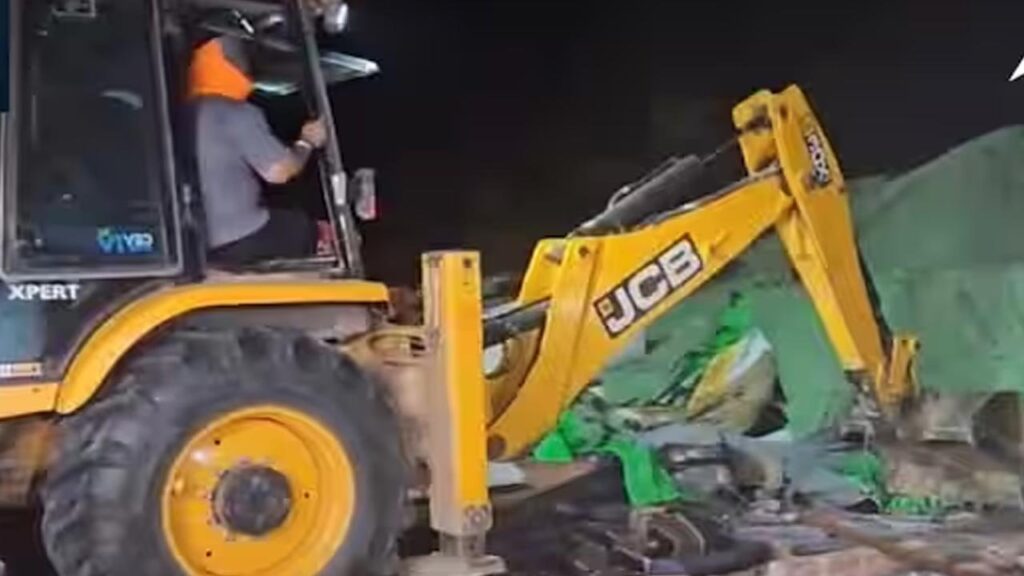 13 महीने बाद खुलेगा दिल्ली-जम्मू-अमृतसर हाईवे, बैरिकेडिंग हटाई गई, हिरासत में किसान नेता डल्लेवाल