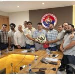ब्लैकमेलिंग करने वाले कथित पत्रकारों पर जल्द होगा एक्शन, CP स्वपन शर्मा ने इलेक्ट्रानिक मीडिया एसोसिएशन के साथ की मीटिंग।