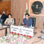 लोकसभा चुनाव के दौरान शराब के परिवहन, भंडारण, खरीद-बिक्री पर पैनी नजर- जिला निर्वाचन पदाधिकारी