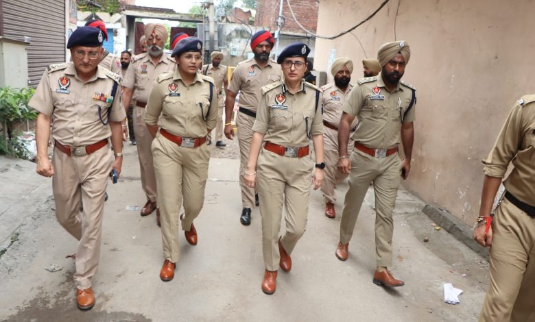 कमिश्नरेट पुलिस जालंधर ने शहर में 11 ड्रग हॉटस्पॉट एरिया मे नशे के खिलाफ चलाया CASO अभियान