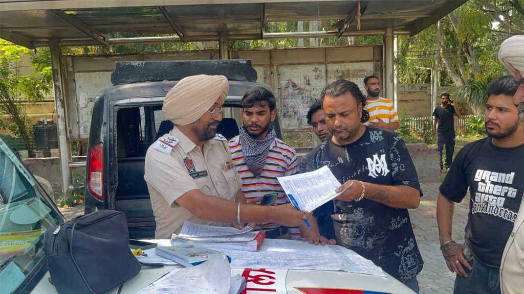 कमिश्नरेट पुलिस ने ट्रैफिक नियमों का उल्लंघन करने वालों पर की सख्त कार्रवाई, 9 महीने में काटे 2.46 करोड़ के चालान.