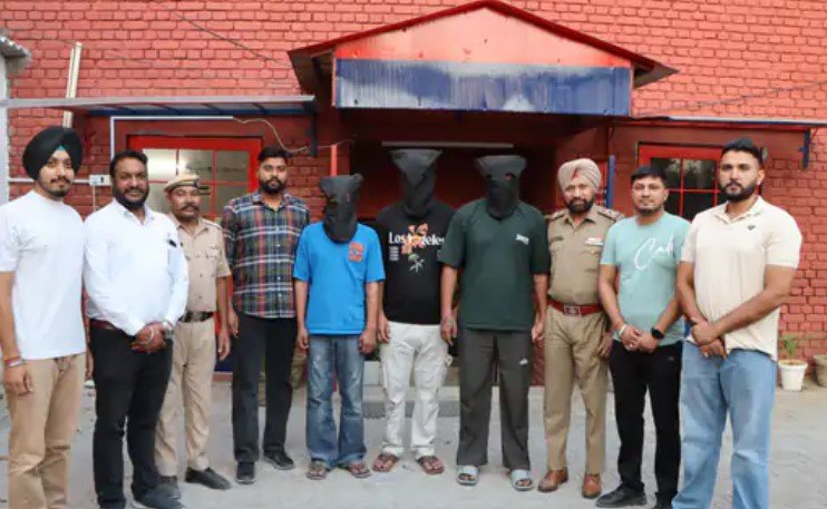 कमिश्नरेट पुलिस ने खतरनाक लखबीर सिंह लंडा ग्रुप के तीन आरोपी किए गिरफ्तार