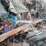 जालंधर के भीड़ भाड़ वाले बाजार में बड़ा हादसा, 4 दुकानों का लेंटर गिरा, कई वाहन क्षतिग्रस्त, पढ़ें