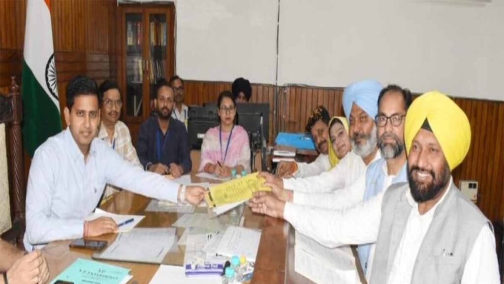 लोकसभा चुनाव के लिए जालंधर से AAP प्रत्याशी पवन कुमार टीनू ने भरा नामांकन !