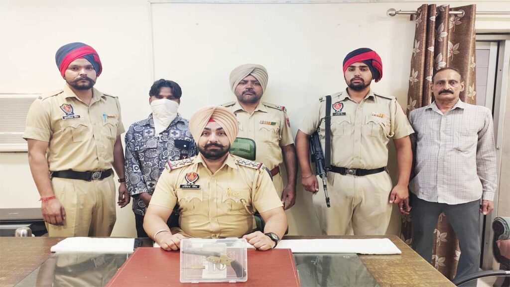 कमिश्नरेट पुलिस ने अवैध हथियारों सहित आरोपी को किया गिरफ्तार, पढ़ें
