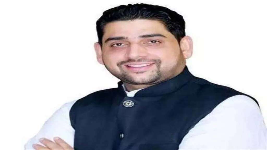 AAP को बड़ा झटका, MLA Sheetal Angural ने छोड़ी आम आदमी पार्टी, पढ़ें