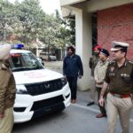 पुलिस आयुक्त स्वप्न शर्मा ने शहर के पुलिस स्टेशनों के लिए 10 नई एसयूवी को दिखाई हरी झंडी