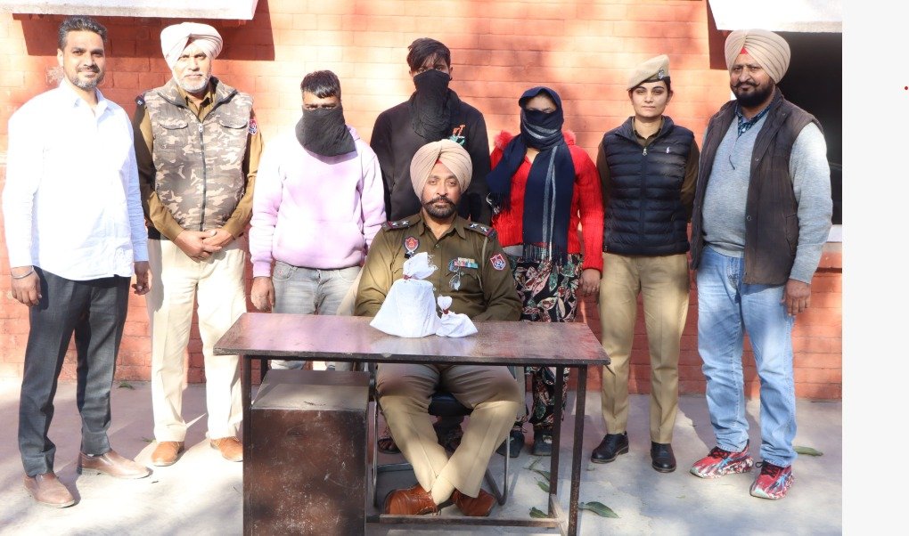 जालंधर: कमिश्नरेट पुलिस ने 303 ग्राम हेरोइन के साथ पांच लोगों को किया गिरफ्तार