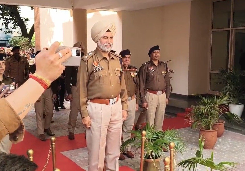 जालंधर देहात के नए एसएसपी गुरमीत सिंह ने संभाला चार्ज, बोले – “नशा और अपराध खत्म करना पहली प्राथमिकता