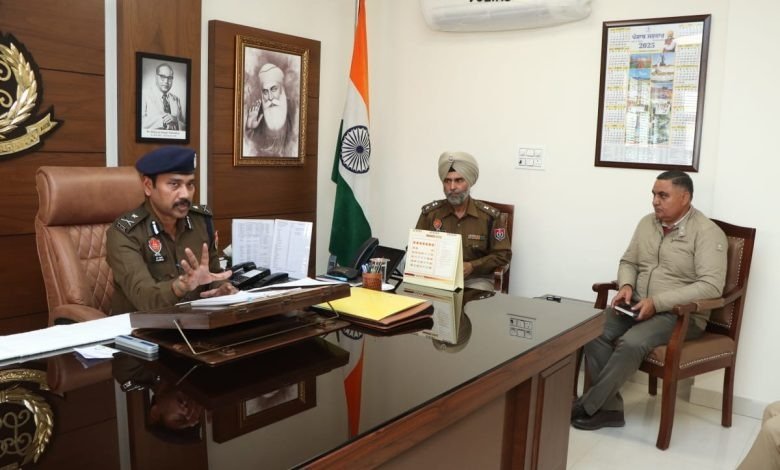 जालंधर देहात में आईपीएस भूपति द्वारा नशा विरोधी अभियान को लेकर की गई समीक्षा बैठक