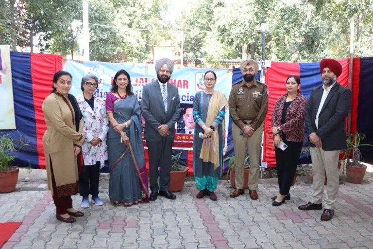 अंतर्राष्ट्रीय महिला दिवस पर जालंधर पुलिस ने जागरूकता शिविर का किया आयोजन