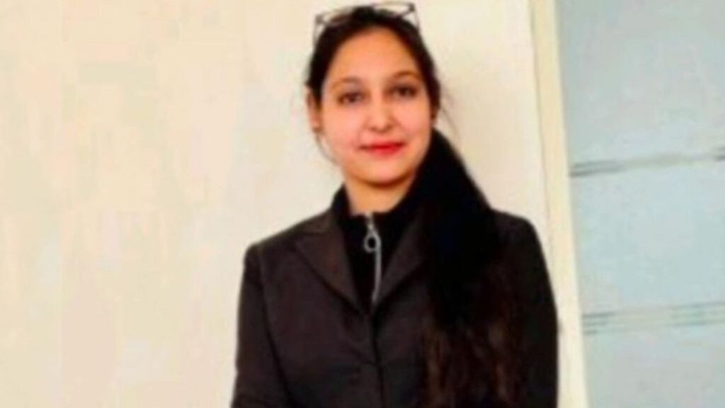 लुधियाना में दर्दनाक हादसा, घर में बने स्टूडियो में लगी आग, दम घुटने से युवती और कुत्ते की मौत, पढ़ें