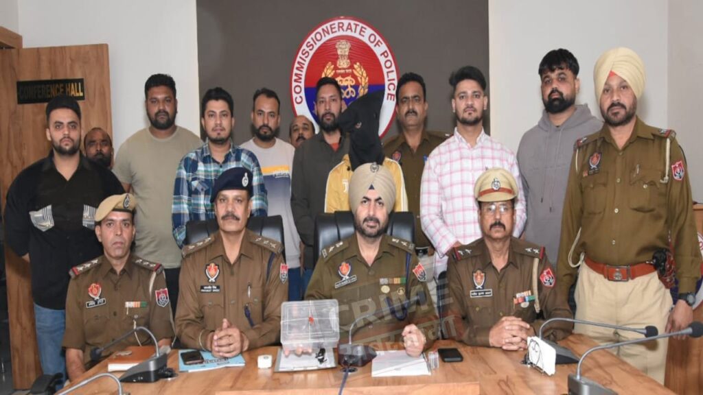 कटहरा मोहल्ला में गोलियां चलने के मामले में 01आरोपी गिरफ्तार, अवैध हथियार बरामद !