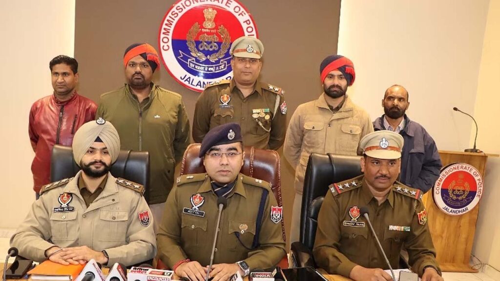 जालंधर : कारोबारी से फिरौती मांगने वाला गिरफ्तार, आतंकी लखबीर सिंह लांडा के नाम पर मांगे थे 2 करोड़ !