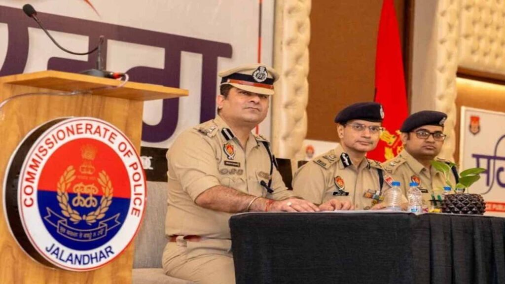 जालंधर पहुंचे डीजीपी गौरव यादव, कमिश्नरेट पुलिस के सहयोग अभियान की सराहना की, पढ़ें