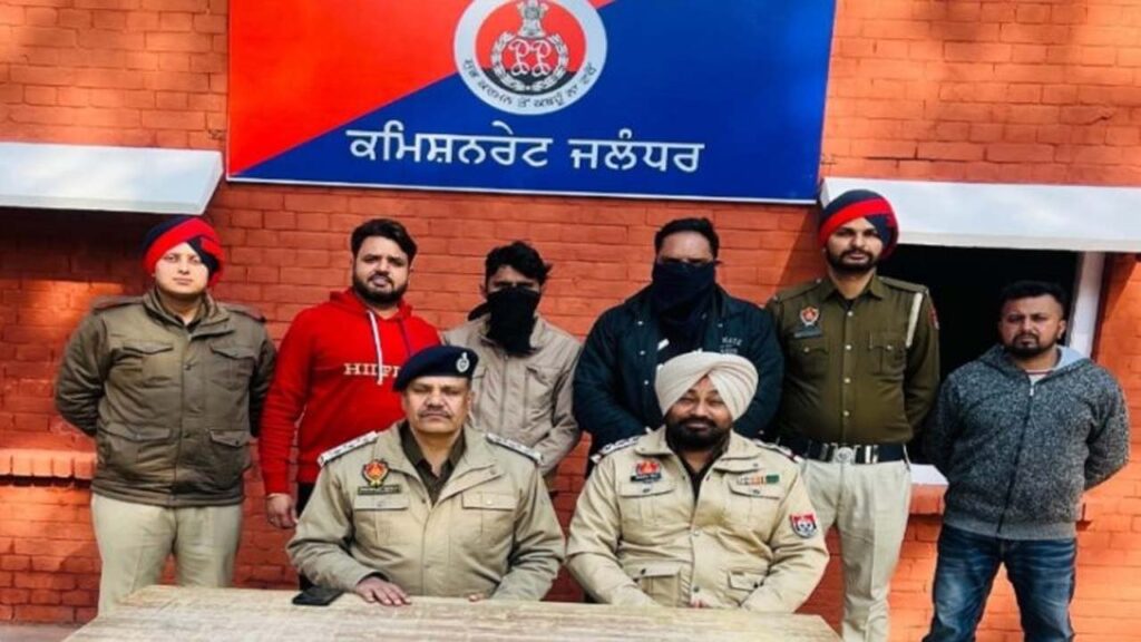 कमिश्नरेट पुलिस ने डेढ़ किलो अफीम और नशीली गोलियों के साथ 4 तस्करों को किया गिरफ्तार 