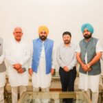 Punjab News: सीएम भगवंत मान से मिलने पहुंचे पांचों नए कैबिनेट मंत्री, CM मान ने दी बधाई पढ़ें