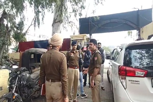 जालंधर पुलिस कमिश्नर स्वपन शर्मा ने थाना-1 का किया औचक निरीक्षण, पढ़ें