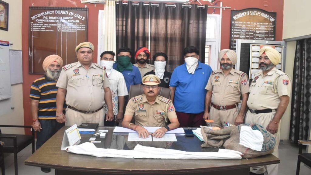 जालंधर: थाना भारगो कैंप की पुलिस ने बूटा मंडी में एक व्यक्ति की हत्या के आरोप में चार को किया गिरफ्तार, हथियार बरामद