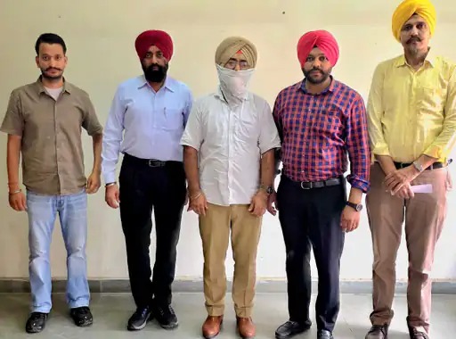 रिश्वतखोरी में फंसा एएसआई, विजिलेंस ने रंगेहाथ पकड़ा, डीवीआर लौटाने के लिए मांगी थी 50 हजार रिश्वत