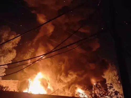 जालंधर में रबर फैक्ट्री के गोदाम में भीषण आग, लाखों का नुकसान का अंदेशा