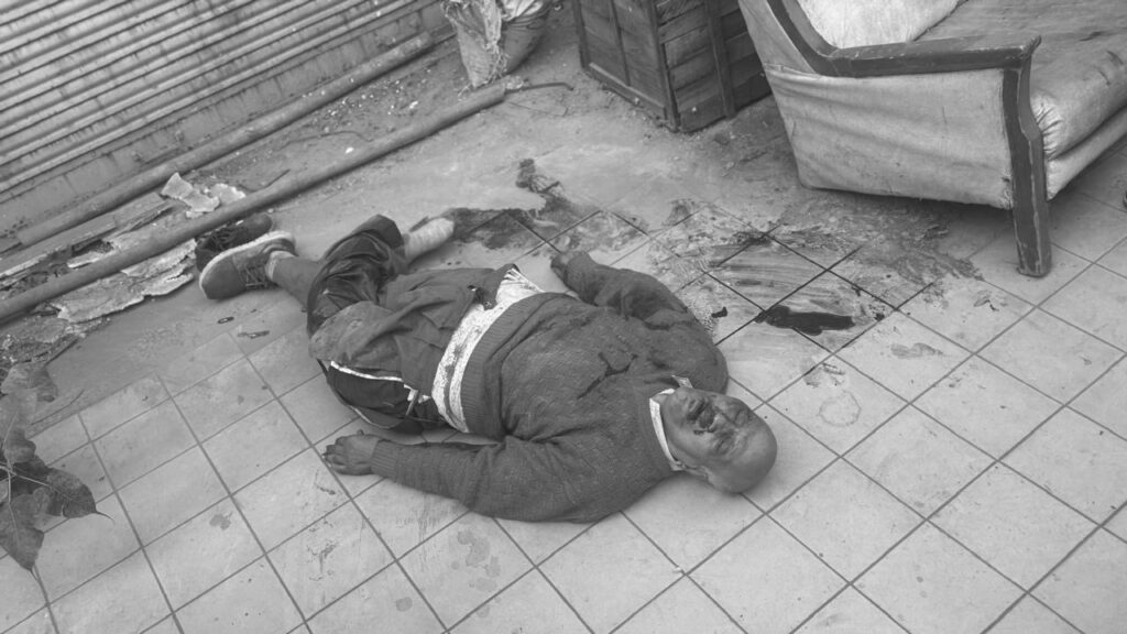 जालंधर नगर निगम बिल्डिंग की चौथी मंजिल से बुजुर्ग गिरा, मौत