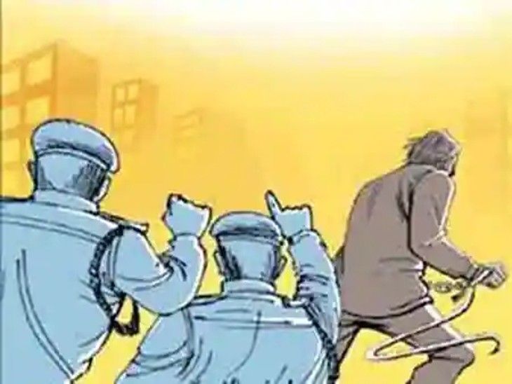 लुधियाना में पुलिस को चकमा देकर हथकड़ी सहित फरार हुआ आरोपी, सड़कों की भीड़ का उठाया फायदा, तलाश जारी