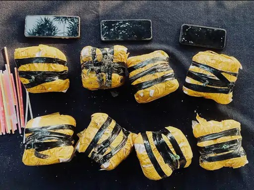 अमृतसर सीमा पर BSF-ANTF की बड़ी कार्रवाई, 2 नशा तस्कर गिरफ्तार