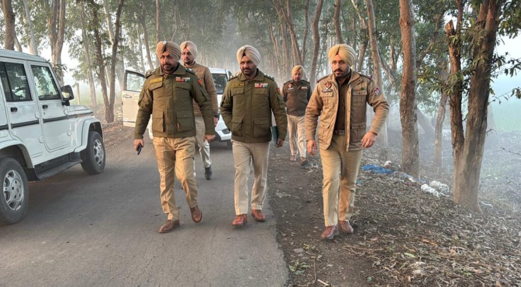 जालंधर में पुलिस और बदमाशों में मुठभेड़, एक आरोपी के पेट में गोली लगी, दो गिरफ्तार, हथियार बरामद, पढ़ें 