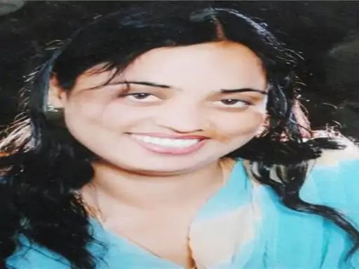 पंजाब सिंगर परमजीत कौर जो नशे के साथ पकड़ी गई