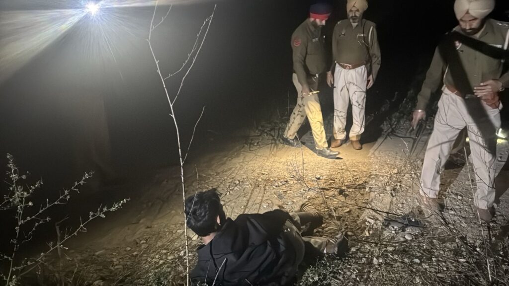 जालंधर में सरपंच पर हमला करने वाले आरोपी का एनकाउंटर, पिस्तौल और बाइक बरामद