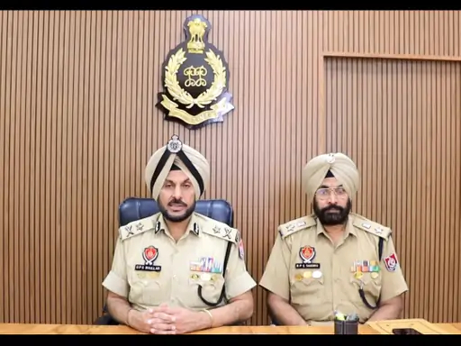 अमृतसर पुलिस की बड़ी कार्रवाई, फर्जी बम धमकी भेजने वाला आरोपी गिरफ्तार